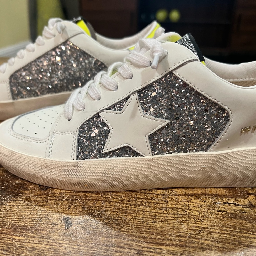 Vintage Havana Georgette yellow and white glitter sneakers, size 8.5 - Picture 5 of 10